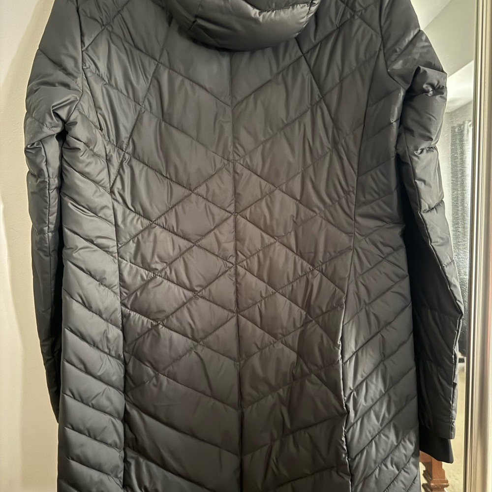 Women’s Columbia long hooded winter jacket